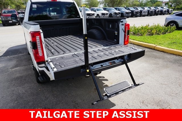 2025 Ford F-250SD F-250® Lariat®