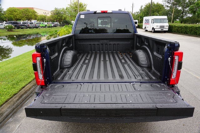 2027 Ford F-250SD F-250® Platinum®