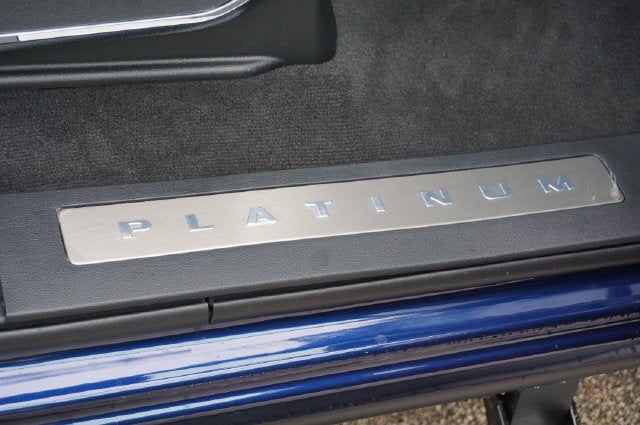 2027 Ford F-250SD F-250® Platinum®