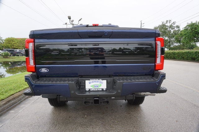 2027 Ford F-250SD F-250® Platinum®