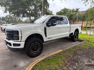 2025 Ford F-250SD Platinum