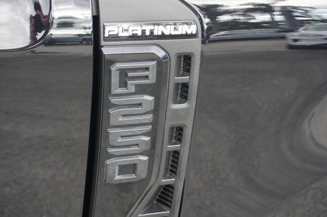 2025 Ford F-250SD Platinum