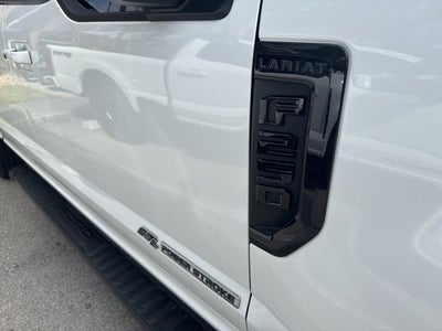 2022 Ford F-250SD Lariat