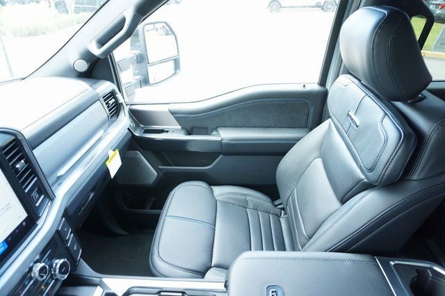 2026 Ford F-350SD F-350® Platinum®