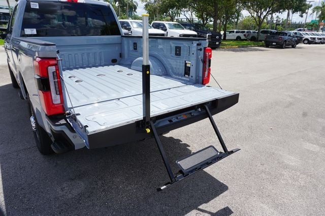 2026 Ford F-350SD F-350® Platinum®