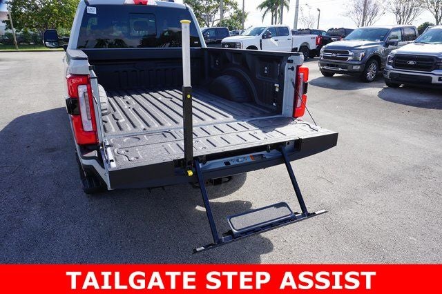 2026 Ford F-350SD F-350® Platinum®