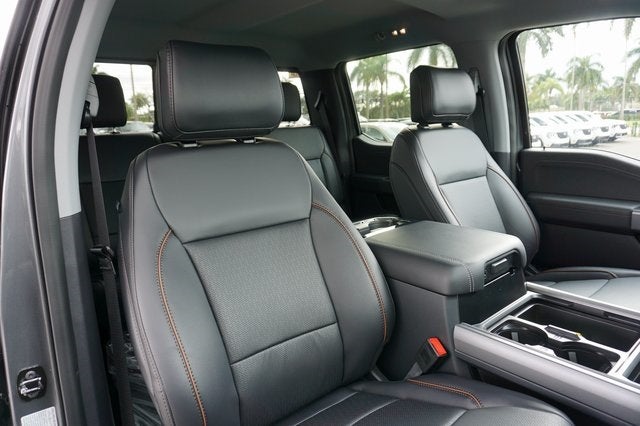 2026 Ford F-350SD F-350® Lariat®