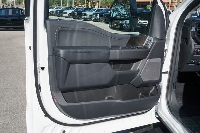 2026 Ford F-350SD F-350® Lariat®