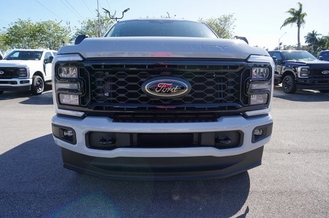 2026 Ford F-350SD F-350® XLT