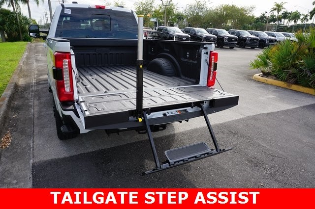 2026 Ford F-350SD F-350® Lariat®