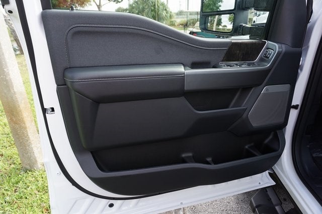 2026 Ford F-350SD F-350® Lariat®