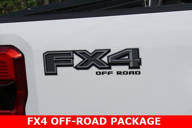 2026 Ford F-350SD F-350® Lariat®