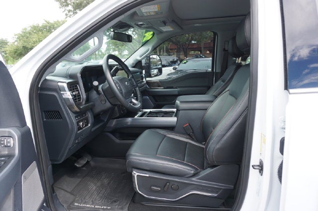 2024 Ford F-350SD Lariat Super Duty