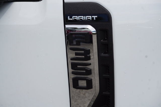 2024 Ford F-350SD Lariat Super Duty
