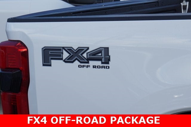 2026 Ford F-350SD F-350® Lariat®