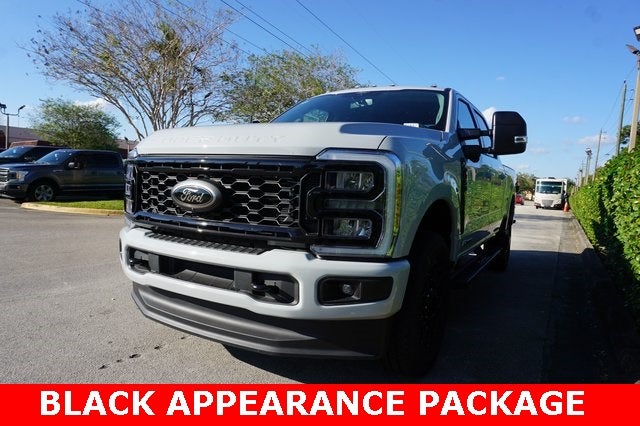 2026 Ford F-350SD F-350® XLT