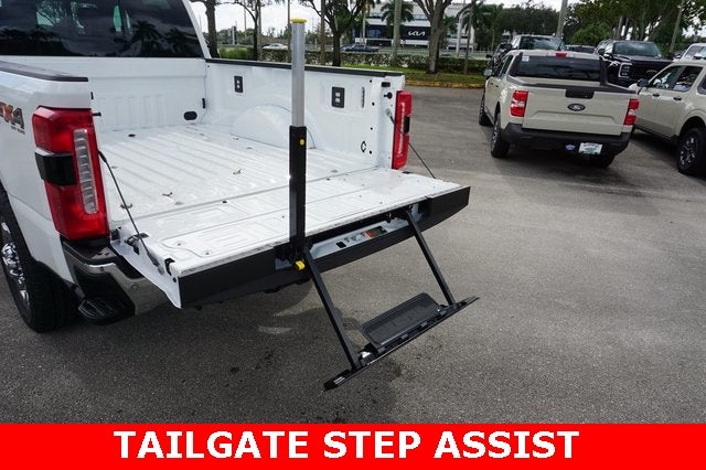 2026 Ford F-350SD F-350® Lariat®