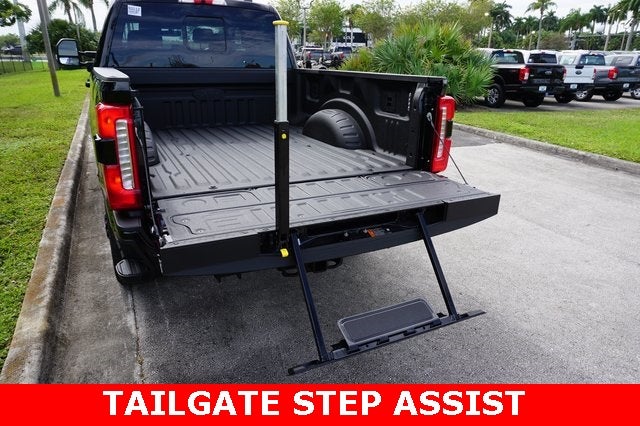 2026 Ford F-350SD F-350® Lariat®