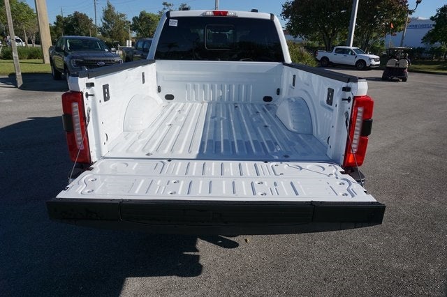 2026 Ford F-350SD F-350® Lariat®