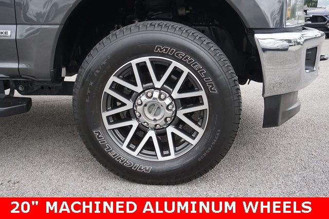 2017 Ford F-350SD Lariat Super Duty