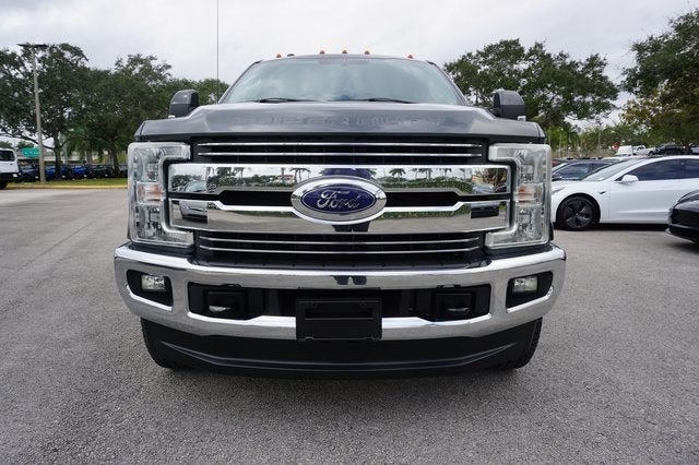 2017 Ford F-350SD Lariat Super Duty