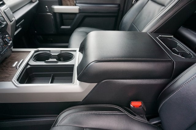 2017 Ford F-350SD Lariat Super Duty