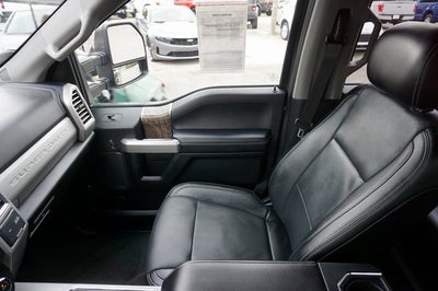 2017 Ford F-350SD Lariat Super Duty