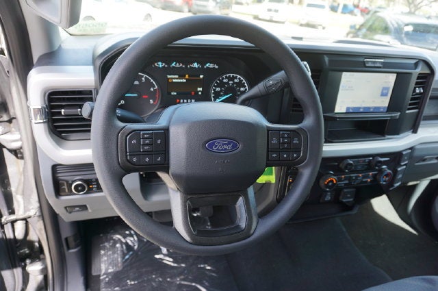 2027 Ford F-350SD DRW F-350® XL