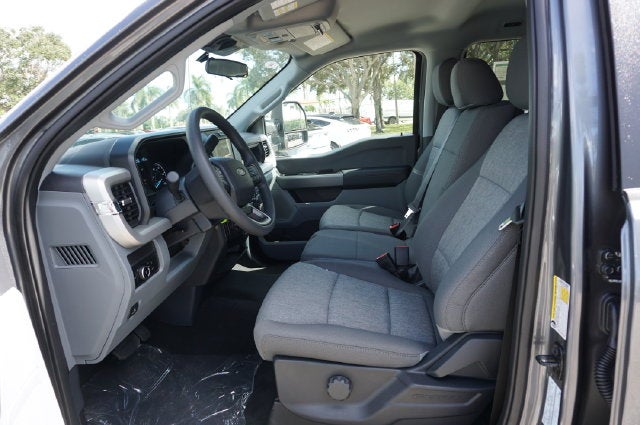 2027 Ford F-350SD DRW F-350® XL