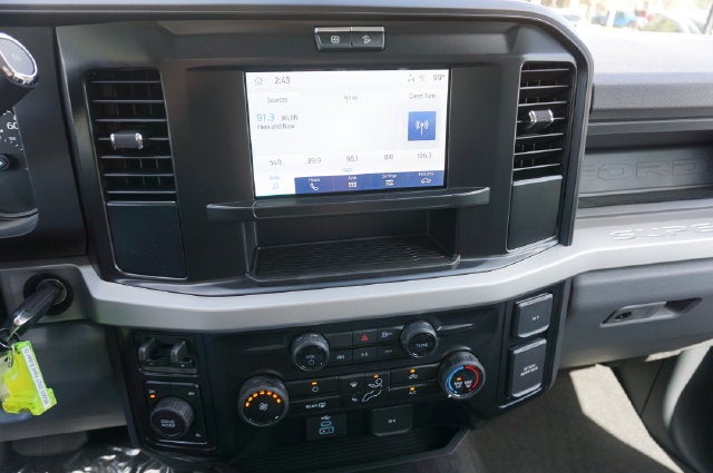 2027 Ford F-350SD DRW F-350® XL