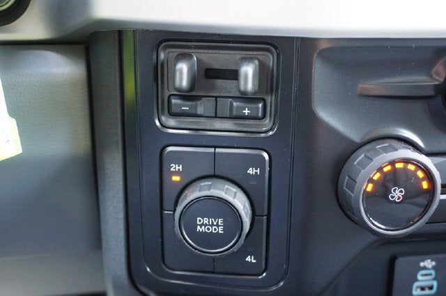 2027 Ford F-350SD DRW F-350® XL