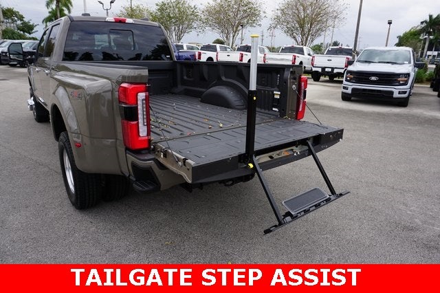 2026 Ford F-350SD F-350® Platinum®