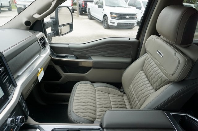 2026 Ford F-350SD F-350® Platinum®