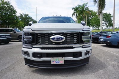 2026 Ford F-350SD DRW F-350® Platinum®