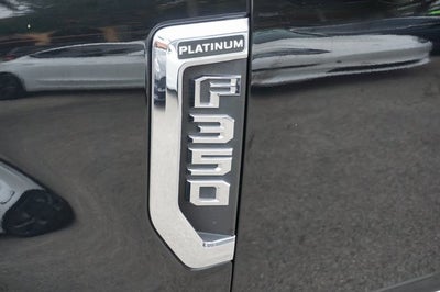 2022 Ford F-350SD Platinum