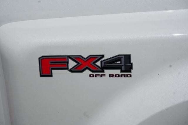 2026 Ford F-350SD DRW F-350® Lariat®