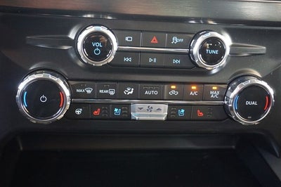 2026 Ford F-350SD DRW F-350® Lariat®