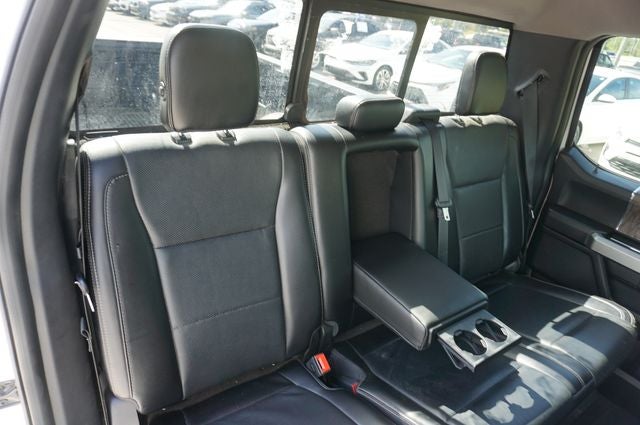 2017 Ford F-350SD DRW Lariat Super Duty