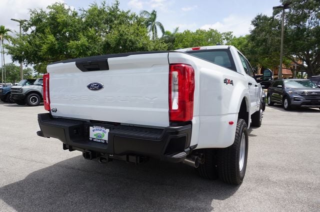 2026 Ford F-350SD DRW Base
