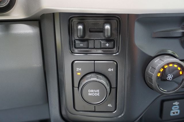 2026 Ford F-350SD DRW Base