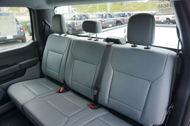 2026 Ford F-350SD DRW Base