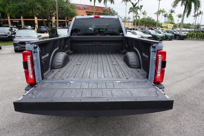 2026 Ford F-350SD Lariat Super Duty