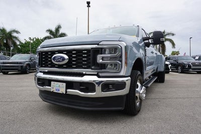 2026 Ford F-350SD Lariat Super Duty