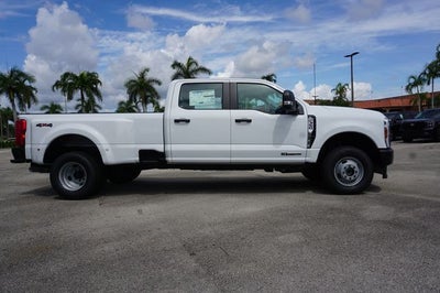 2026 Ford F-350SD Base