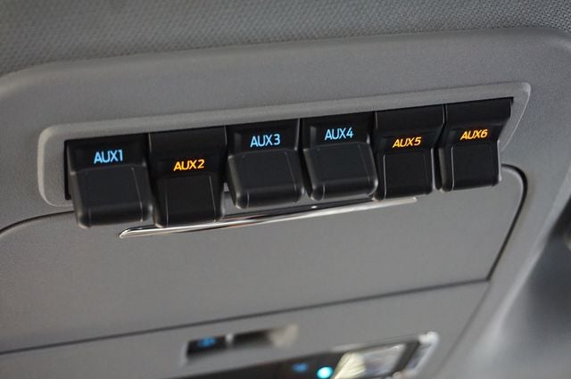 2026 Ford F-350SD DRW F-350® Lariat®