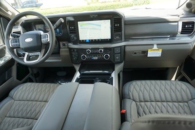 2026 Ford F-450SD F-450® Platinum®