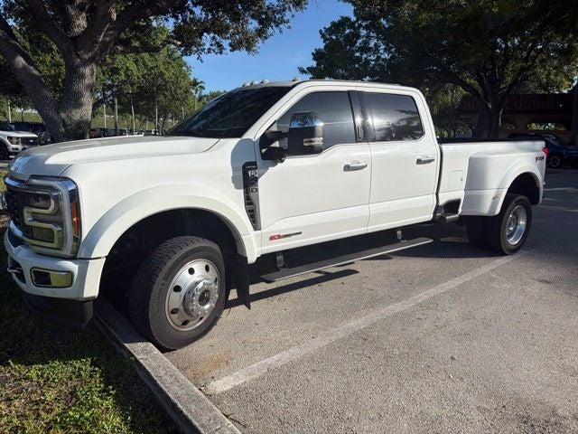 2024 Ford F-450SD LIMITED