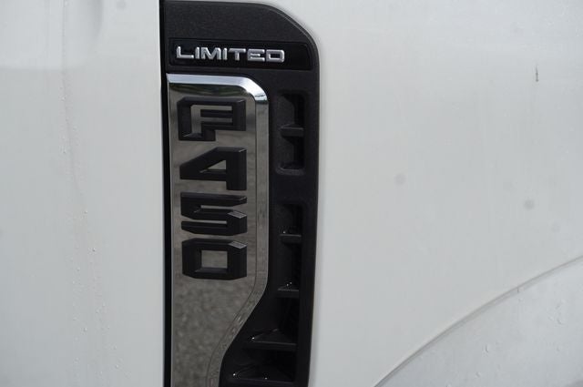 2024 Ford F-450SD LIMITED