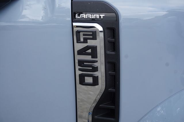 2026 Ford F-450SD F-450® Lariat®