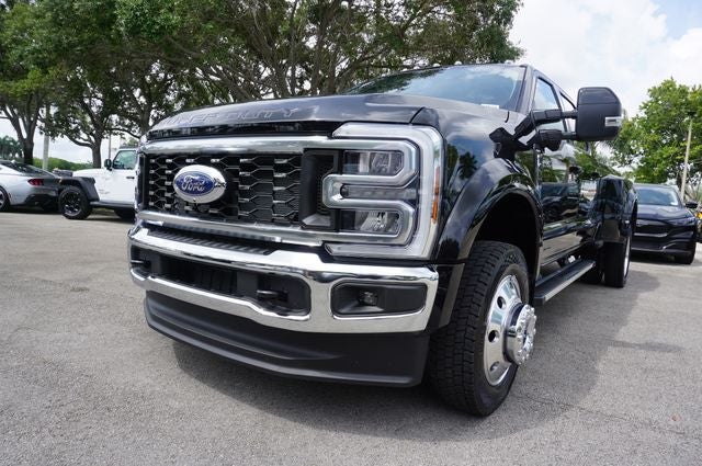 2026 Ford F-450SD F-450® Lariat®